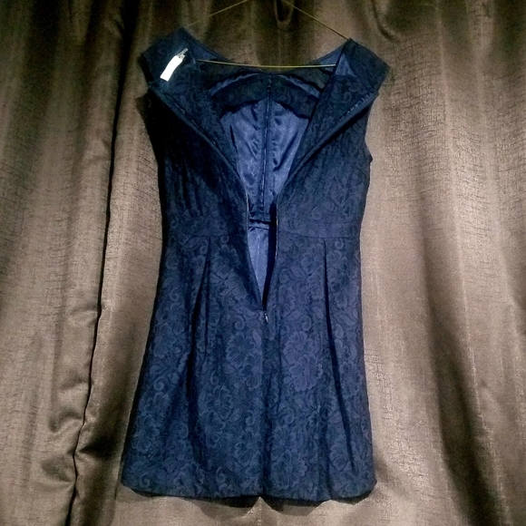 Calvin Klein Mini Lace Dress - Picture 5 of 9